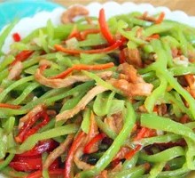 Bell Pepper and Shredded Pork