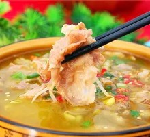 Beef with Enoki in Hot Pot