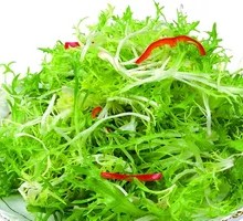 Mixed bitter lettuce salad