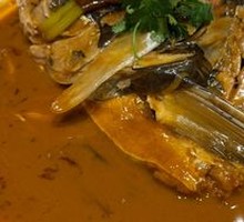 Peking Fish Head with Flatbread