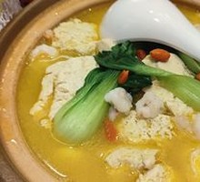 Fresh Shrimp and Tofu Hot Pot