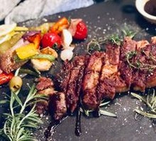 Tomahawk Steak