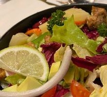 Avocado Smoked Chicken Salad