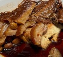 Four-Flavor Braised Delicacies