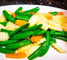 Stewed Yam with Sweet Peas