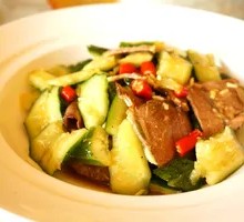Cucumber and Beef Salad