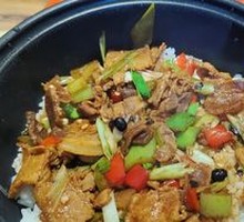 Braised Meat Rice in a Pot