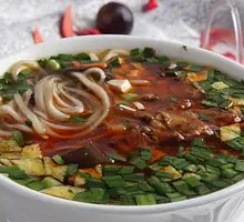 Guanzhong Sautéed Meat Noodles