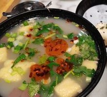 Duck Blood and Vermicelli Soup