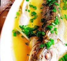 Steamed White Fish with Chicken Broth