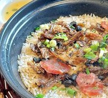 Hong Kong-style腊味煲仔饭