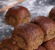 Sugar-fired baked bun