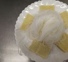 Frozen Tofu and Vermicelli Platter