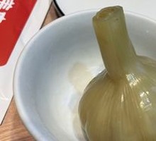 Sweet Pickled Garlic