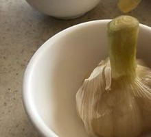 Sweet Pickled Garlic