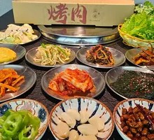 Assorted Small Dishes Unlimited