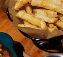 Beer-battered Fried Potatoes