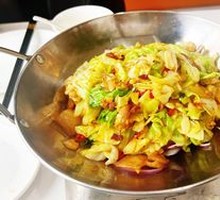 Spicy Stir-Fried Shredded Cabbage