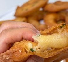 Wuhan Noodles with Fried Dough Balls