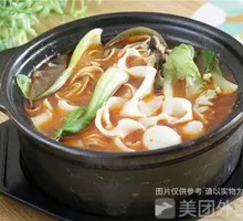 Bamboo Pot Knife-Sliced Noodles