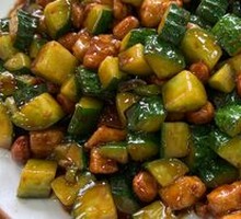 Stir-Fried Chicken with Sauce