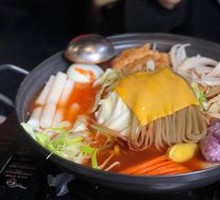 Cheese Rice Cake Hot Pot