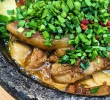 Korean Stone Pot Braised Pork