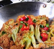 Spicy Stir-Fried Organic Cauliflower