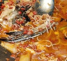 Steamed Big Lake Fish Head with Chopped Chili