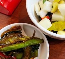 Spicy Pickled Crisp Radish