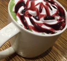 Pomegranate Matcha Latte