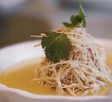 Yangzhou Boiled Vermicelli with Shredded Tofu