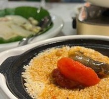 Fried Rice with Crispy Rice Noodles