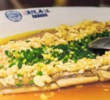 Pan-fried and Steamed Large Catfish