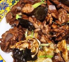 Stir-Fried Three Delicacies