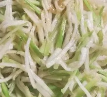 Stir-Fried Radish Strips