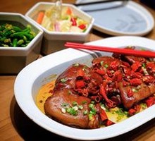 Spicy Beauty Pig Trotter