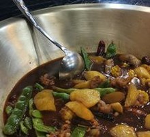 Pork Rib and Pig Trotter Hot Pot