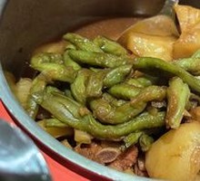 Stewed Pork Ribs with Green Beans