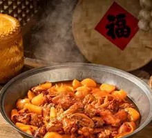 Stewed Pork Ribs and Chicken Pot