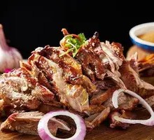 Charcoal-Grilled Lamb Leg