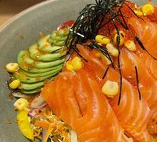 Salmon Avocado Salad
