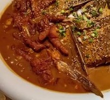 招财酱焖鱼头泡饼