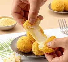 Mozzarella Cheese Balls