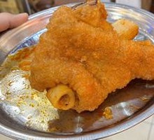 Braised Pig's Feet with Crispy Skin