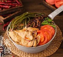 Hot Pot Pork Liver Rice Noodles