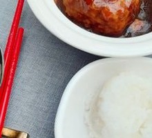 Zhang's Lion's Head Meatballs