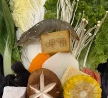 Mixed Fresh Delicacies Platter