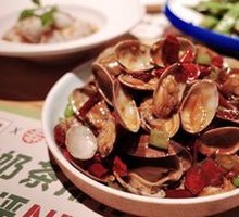 Spicy Stir-Fried Clams