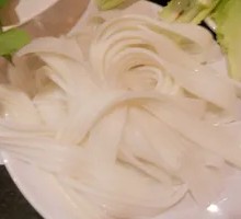Wide Rice Noodles